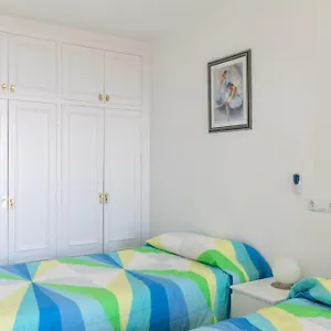 Hauzify I Superbeach Appartement